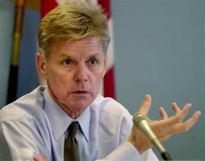 All About Gary Condit | Age, Net Worth, Relationship, Career