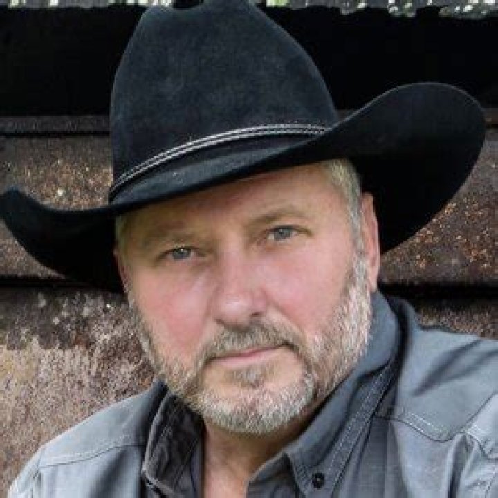 All About Jeff Carson | Net Worth, Relationship, Career