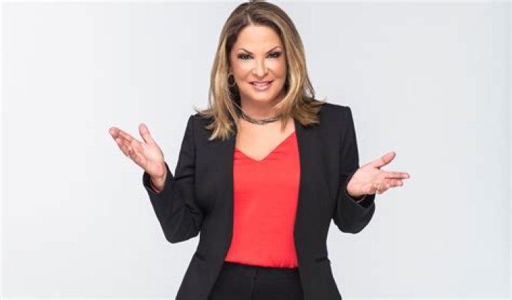 Ana María Polo