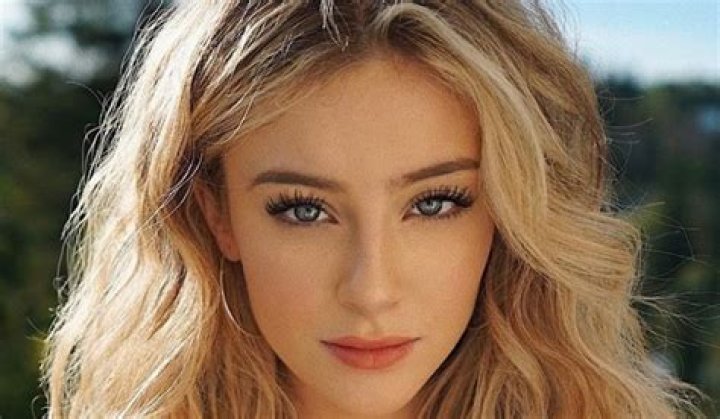 Daisy Keech