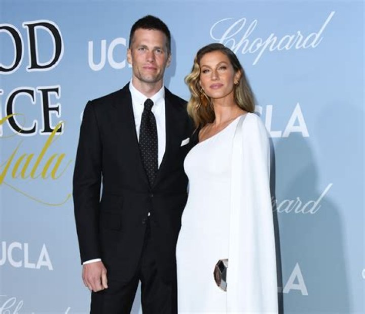 Did Gisele Bündchen Cheat | With Antonio Brown On Her Husband Tom Brady