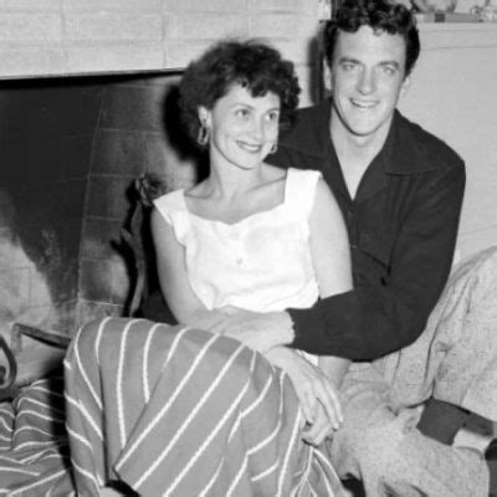 Jenny Lee Arness- All About James Arness’ Daughter