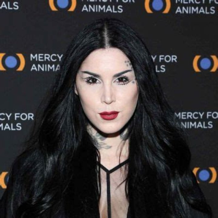 Kat Von D Religion | Is She Christian Or Jewish | Family And Origin Explained