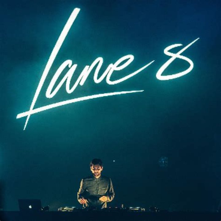 Lane 8