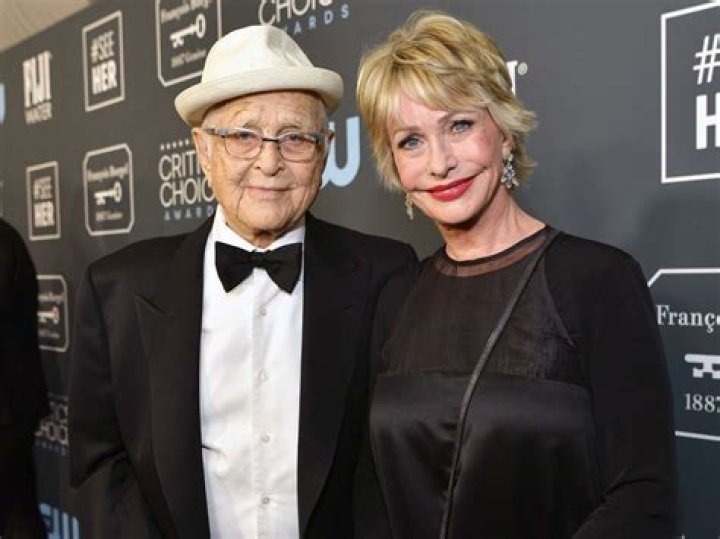 Lyn Lear