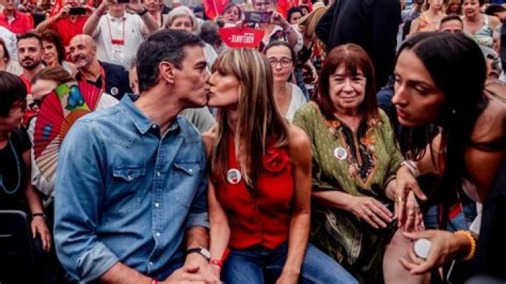 Pedro Sanchez Family | Wife María Begoña Gómez Fernández And Daughters