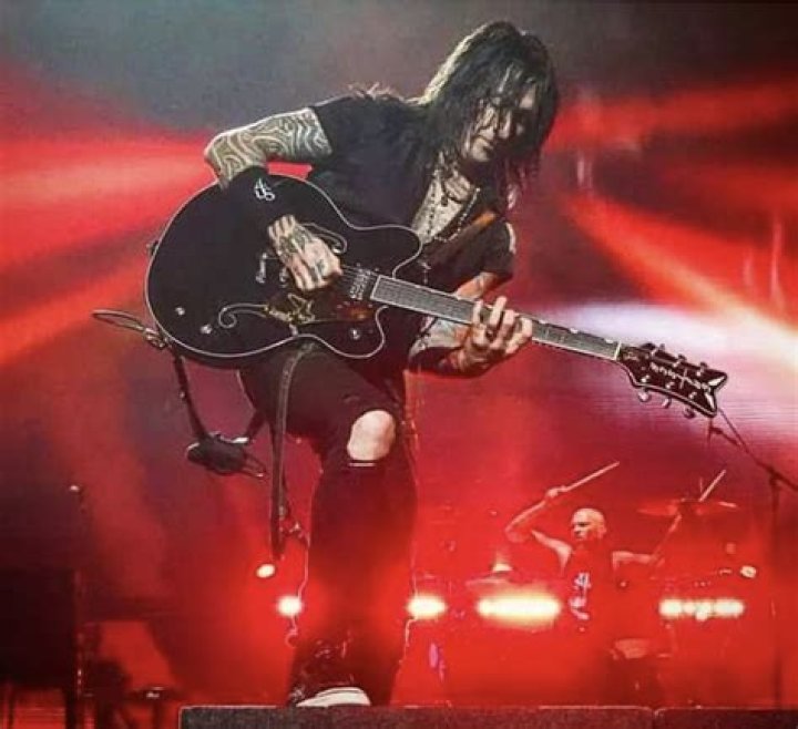 Richard Fortus