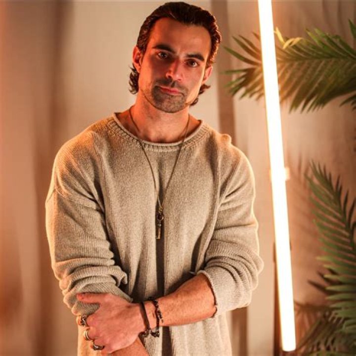 Sean Azari