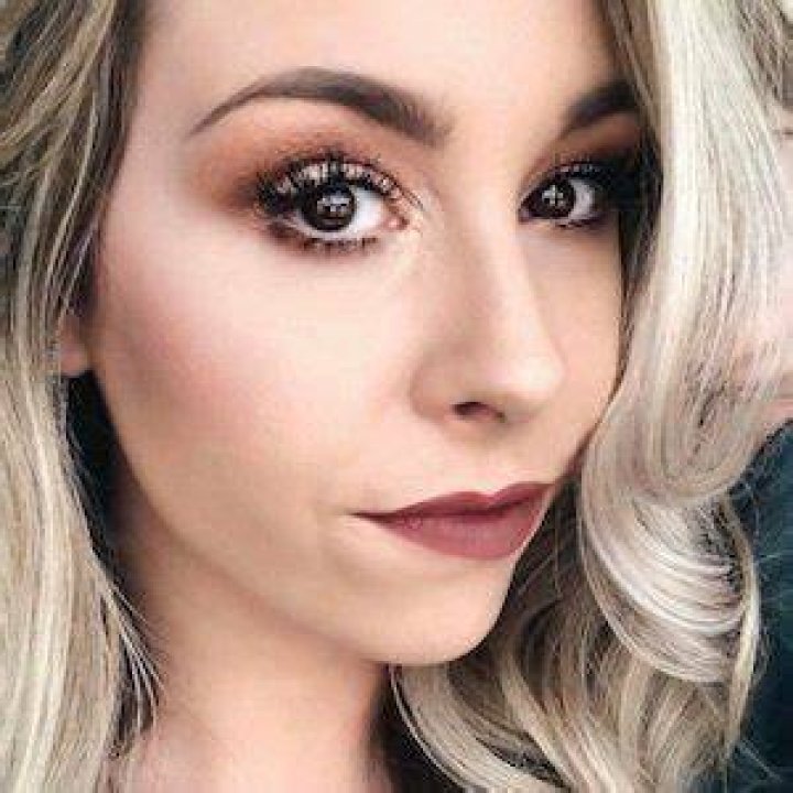 Stefanie EleventhGorgeous