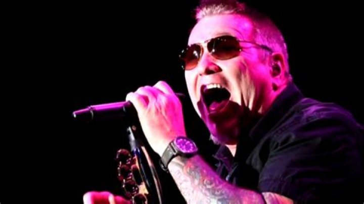 Steve Harwell Suicide Rumours | Was Smash Mouth Singer In Depression