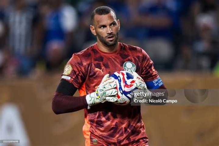 Weverton Pereira Da Silva | Bio, Age, Net Worth, Relationship, Career