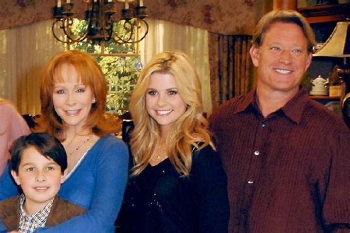 What We Know About JoAnna Garcia Swisher Parents
