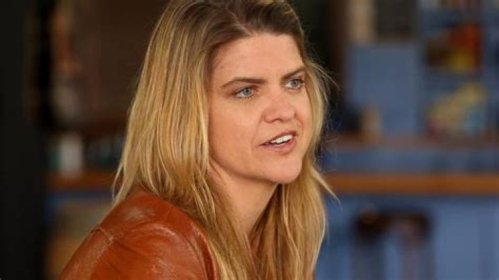 Who Is Robyn Ludwick, Charlie Robison Sister? Wikipedia And Age